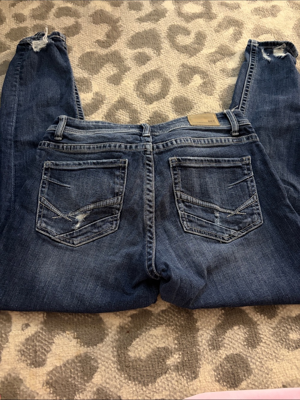 BKE Women’s Dark Wash Distressed Skinny Jeans